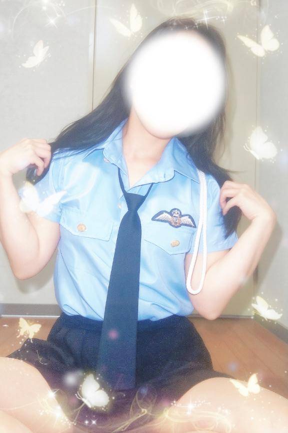 なんてね?