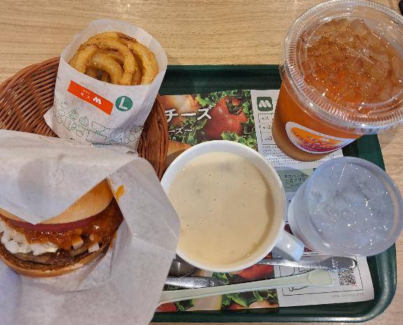 久々のモスバーガー