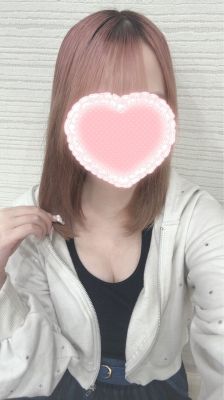 （新橋フェアリーズ）19歳美少女！Fカップ色白美巨乳の衝撃『こはるちゃん（19）』
