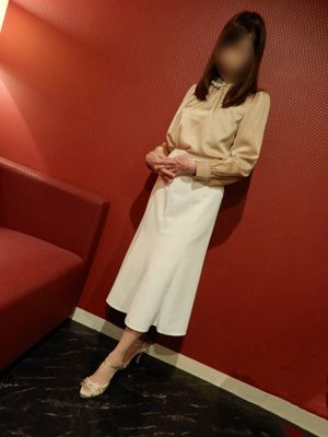 （ロダン）タバコを吸わない素敵な熟女さん大募集！！
