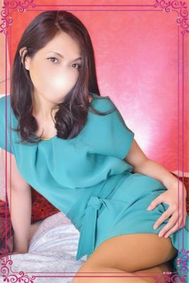 （あげは）週末限定出勤の美人奥様♪