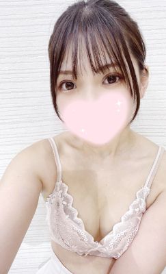 （新橋フェアリーズ）小柄で可愛いい色白ミニマム『なのはちゃん（22）』