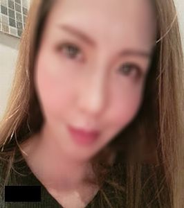 （竹内マッサージ）コンビニ売り女性フアッション雑誌から抜け出てきたかのような正統派スタイルのなな