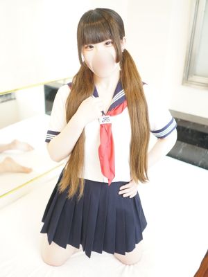 （エレガンス学院）透き通るような白肌が眩しい19歳！！