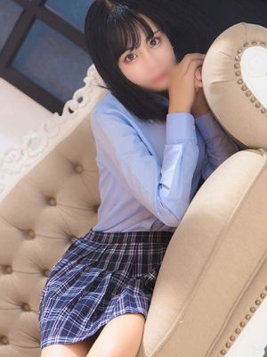 （Ravires ラヴィリス）リピーター続出！スレンダー美少女『なのは』ちゃん！