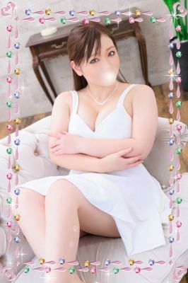 （あげは）抱き心地満点のふんわりFカップ美人奥様♪