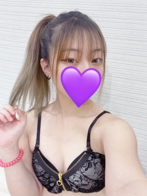 （新橋フェアリーズ）完全業界未経験の可愛い系19歳♪『りりちゃん（19）』