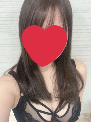 （新橋フェアリーズ）勇気を出して30歳にて業界デビューの美巨乳Hカップ『ゆづきちゃん（30）』