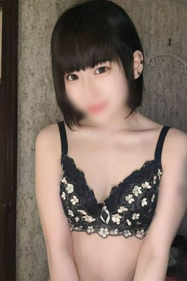 （新宿多恋人）新人『うた』さん入店です。