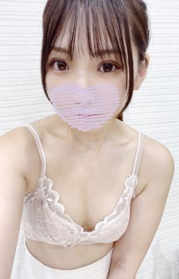 （新橋フェアリーズ）小柄で可愛いい色白ミニマム『なのはちゃん（22）』