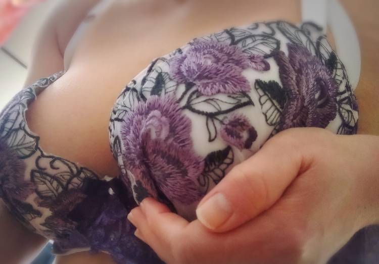 あられ2484ᐕ)ﾉ手柄