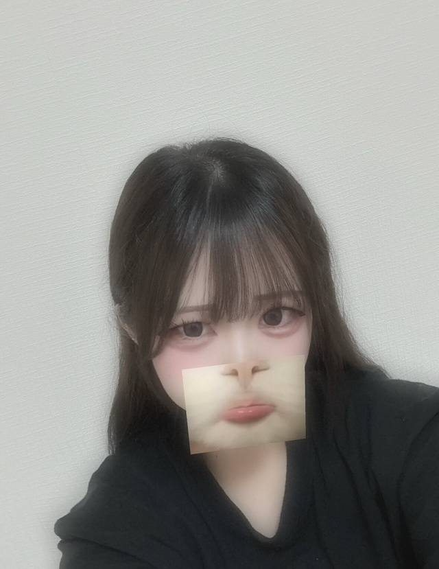 こんにちは¨̮⃝