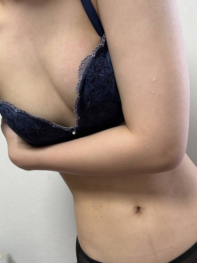 おひまです(  ¯꒳¯̥̥  )