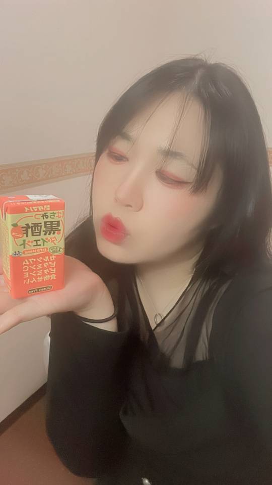 『言葉より態度で伝えたいって…？』