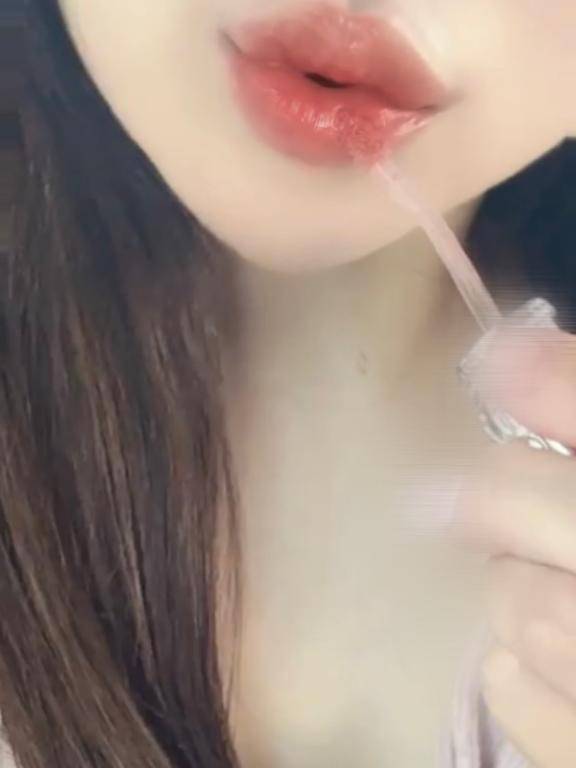 ぜんぶ、触れたくなるカラダに...?