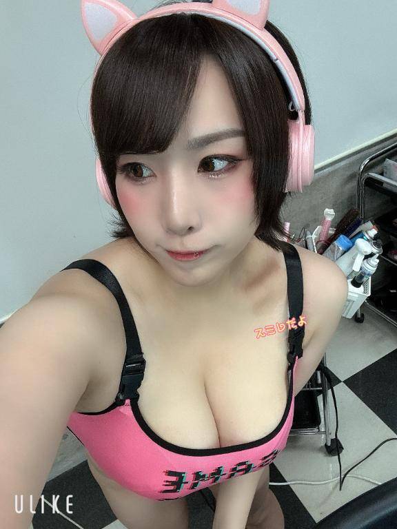 おっぱいお届けやさん??