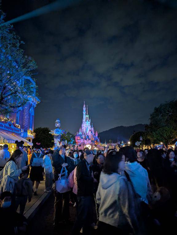 ぷんっ??\?(?°?_?o?)?/??