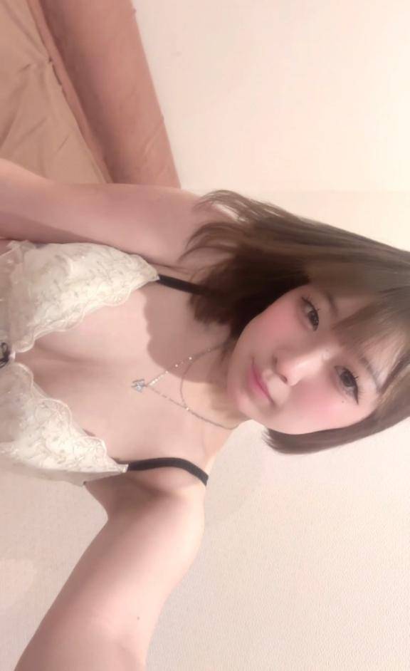 朝から??