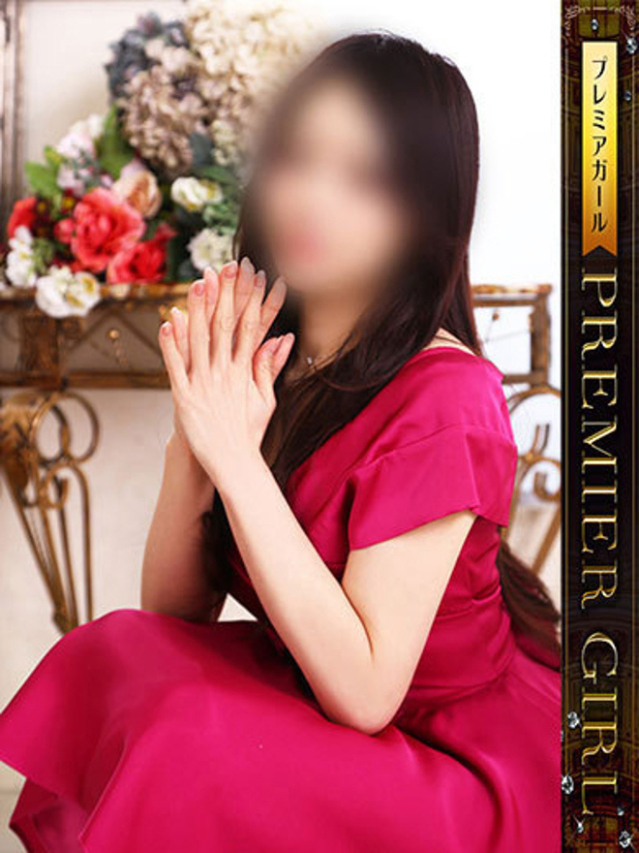 美月　葵（アムール）