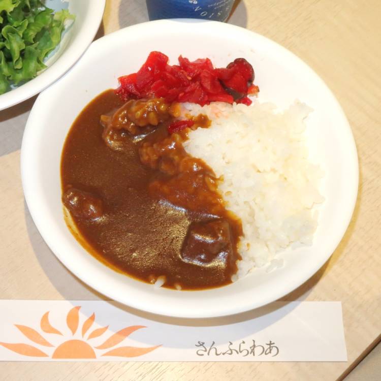 もも