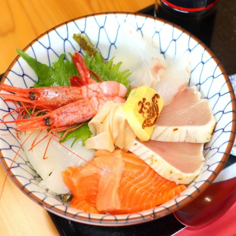 もも