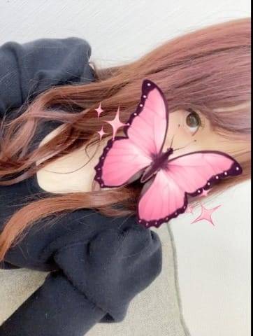 金土出勤してます