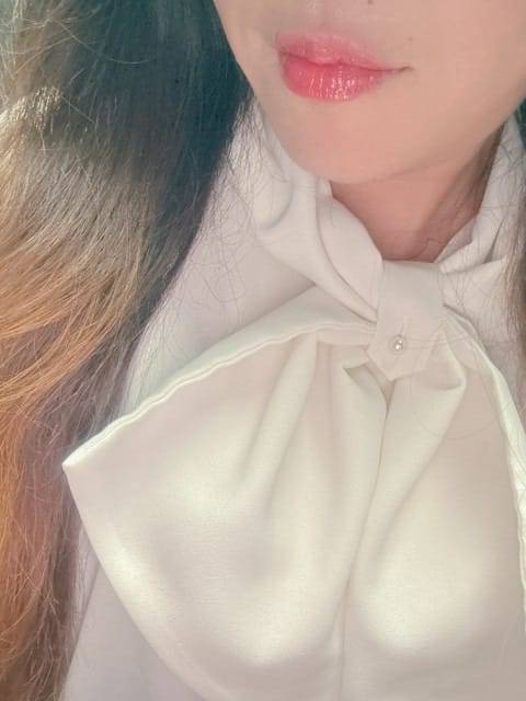 ☆rui‎‎𖤐 ̖́-‬