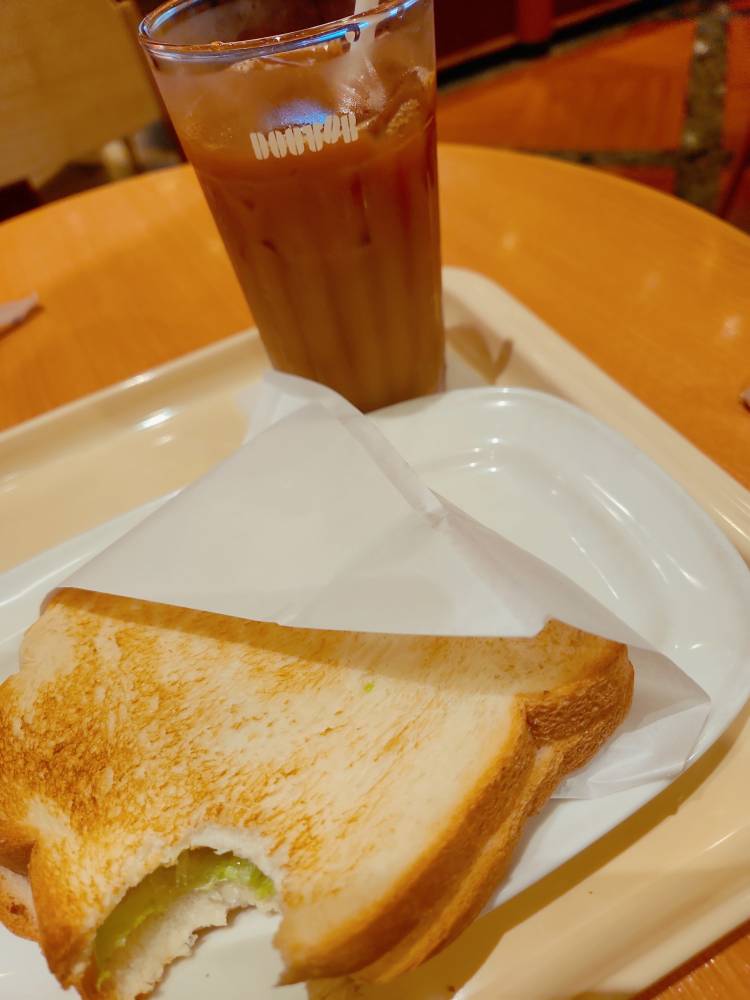 雨だけどハイテンション(´∀｀∩)↑age↑