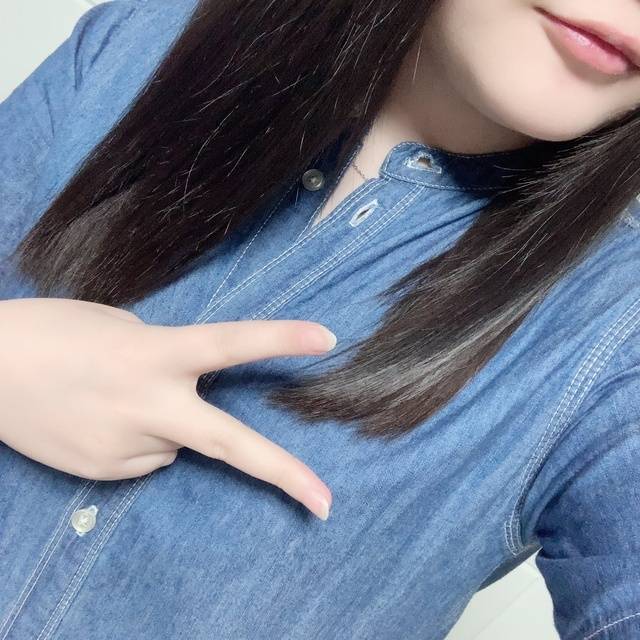 出勤しますんᕷ*.°
