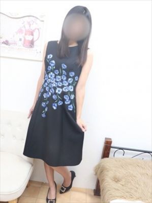 【ゆか】黒髪清楚超美人若妻