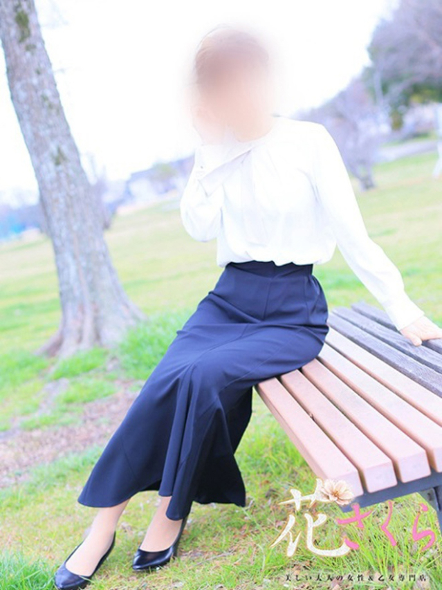 あやか(美しい大人の女性&乙女専門店!花さくら)