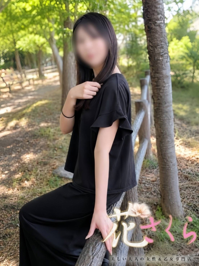 くみか(美しい大人の女性&乙女専門店!花さくら)