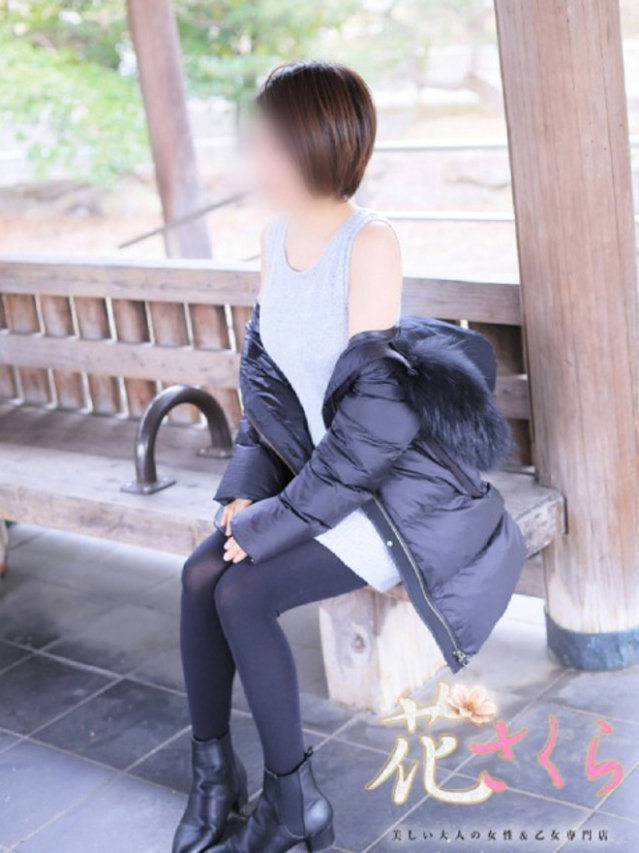 しおり(美しい大人の女性&乙女専門店!花さくら)