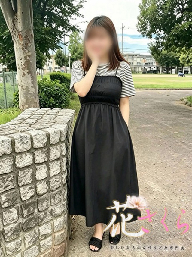 みな(美しい大人の女性&乙女専門店!花さくら)