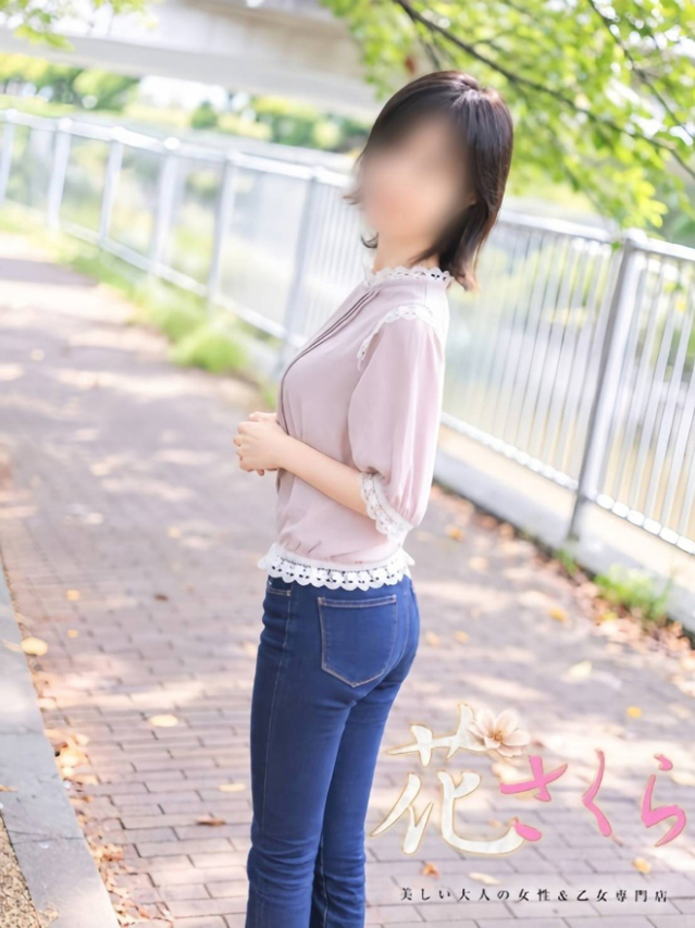 すみれ(美しい大人の女性&乙女専門店!花さくら)