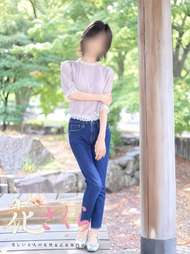 すみれ(美しい大人の女性&乙女専門店!花さくら)