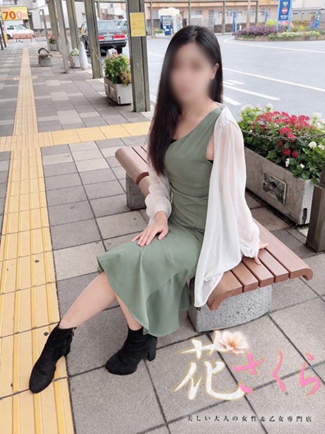 ありさ(美しい大人の女性&乙女専門店!花さくら)