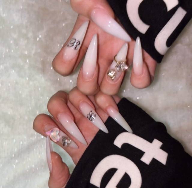 にゅーねいる と 愚痴