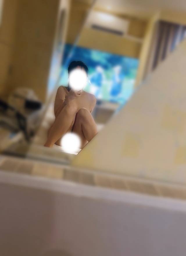ベロベロ〜