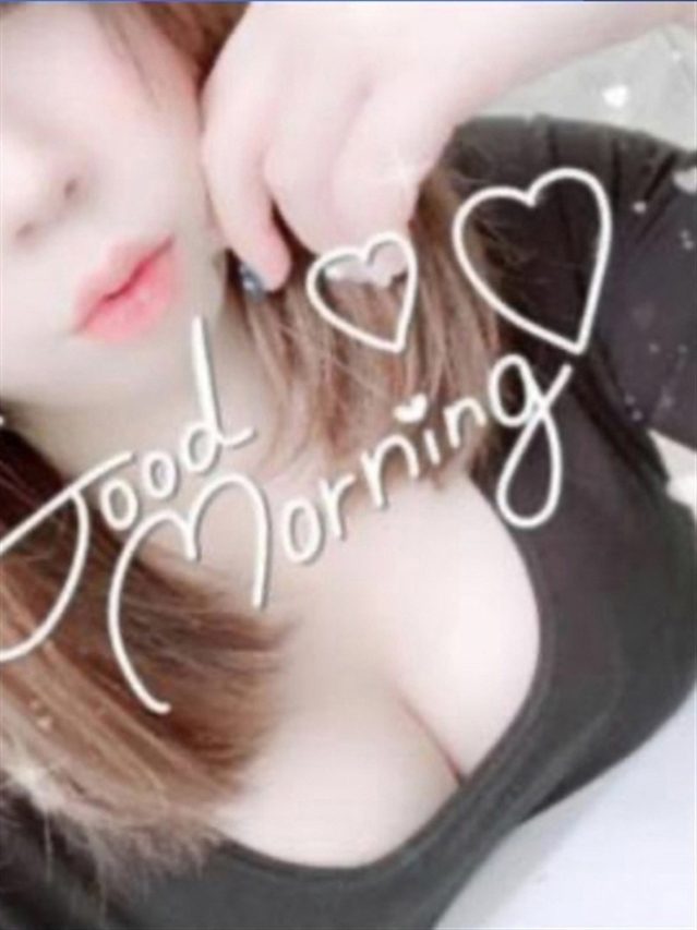 しおり/逆夜這い→お掃除フェラ（10代、20代専門！ハレンチ倶楽部 姫路店）