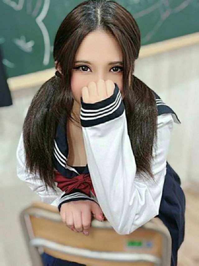 あきほ/AF中出し☆動画撮影！（10代、20代専門！ハレンチ倶楽部 姫路店）