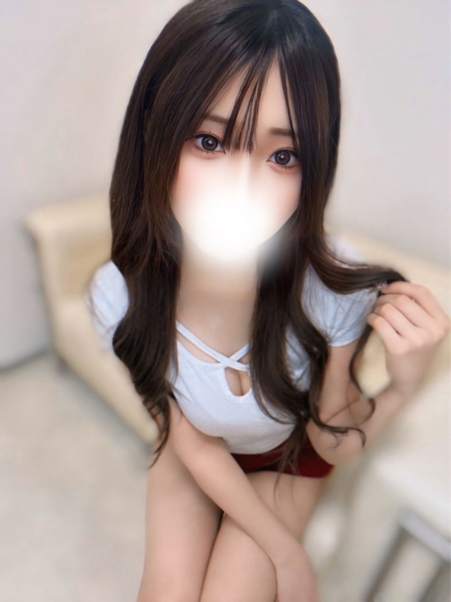 ひろな/動画撮影★イラマチオ!(10代、20代専門!ハレンチ倶楽部 姫路店)