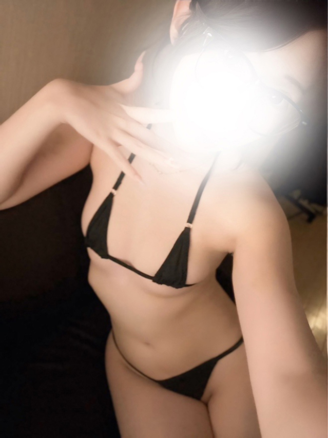 ひろな/動画撮影★イラマチオ!(10代、20代専門!ハレンチ倶楽部 姫路店)