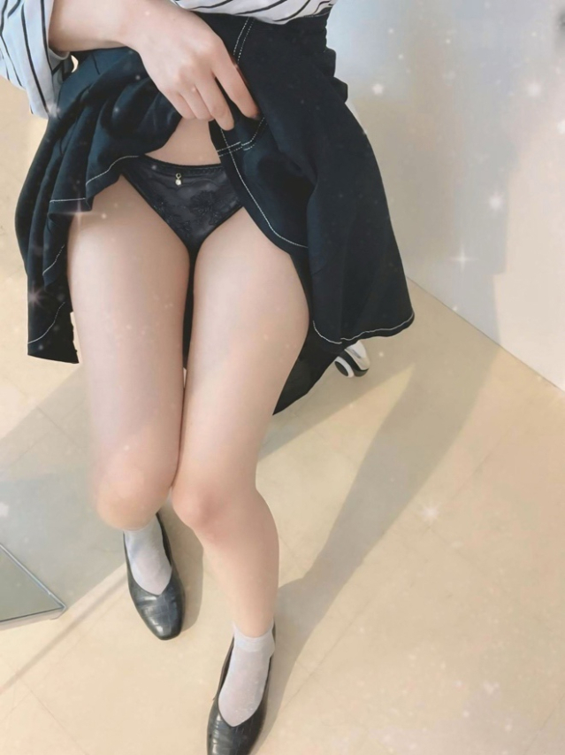 らいか/3P★聖水！（10代20代専門！全オプション無料！姫コレクション 姫路店）