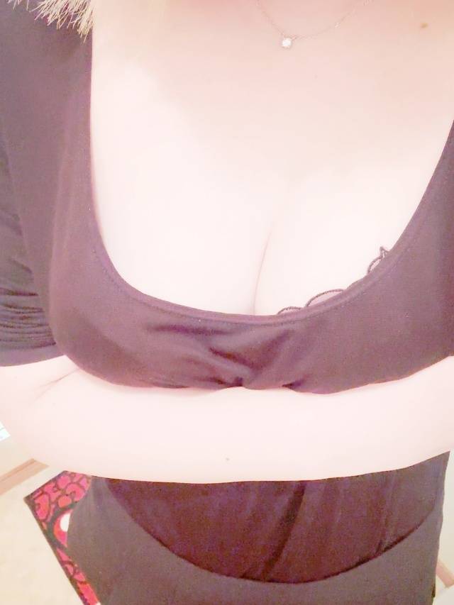 夜更かししよ??😽💘