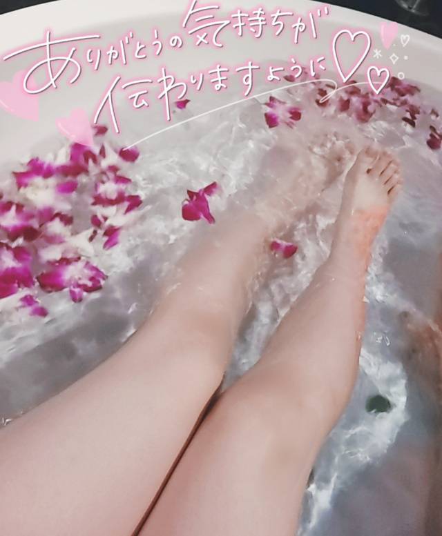 脚フェチお兄さんのご自宅で…♡