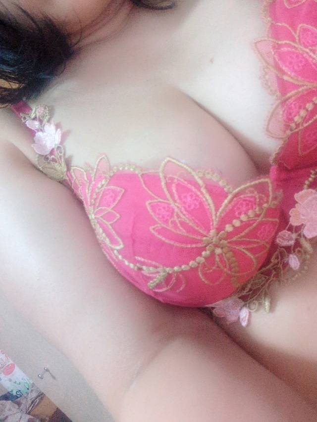 足フェチのお兄さま♥