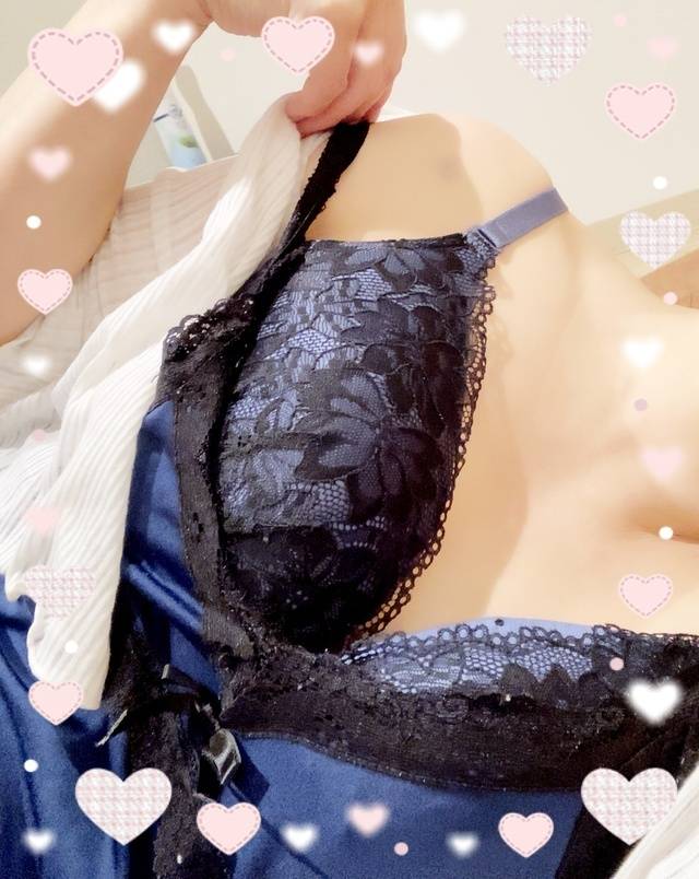 ただ今初出勤です♡