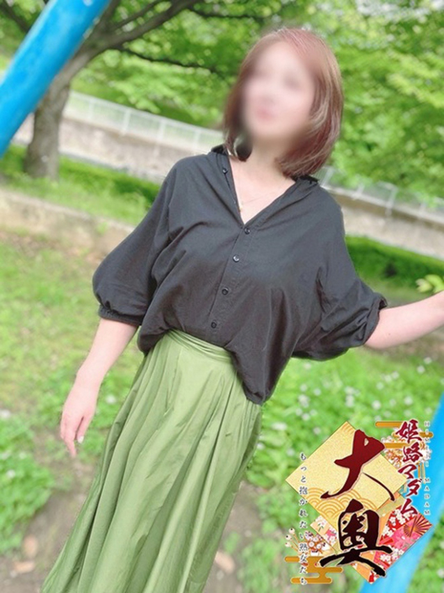 川島鈴香(かわしますずか)（姫路マダム大奥）