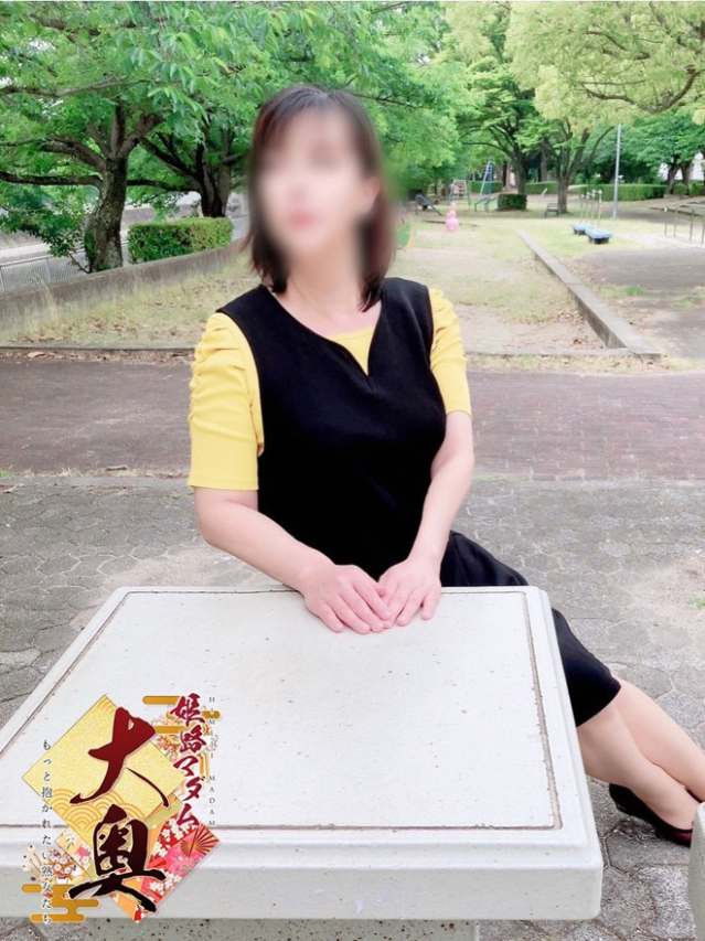 平井千鶴(ひらいちづる)（姫路マダム大奥）